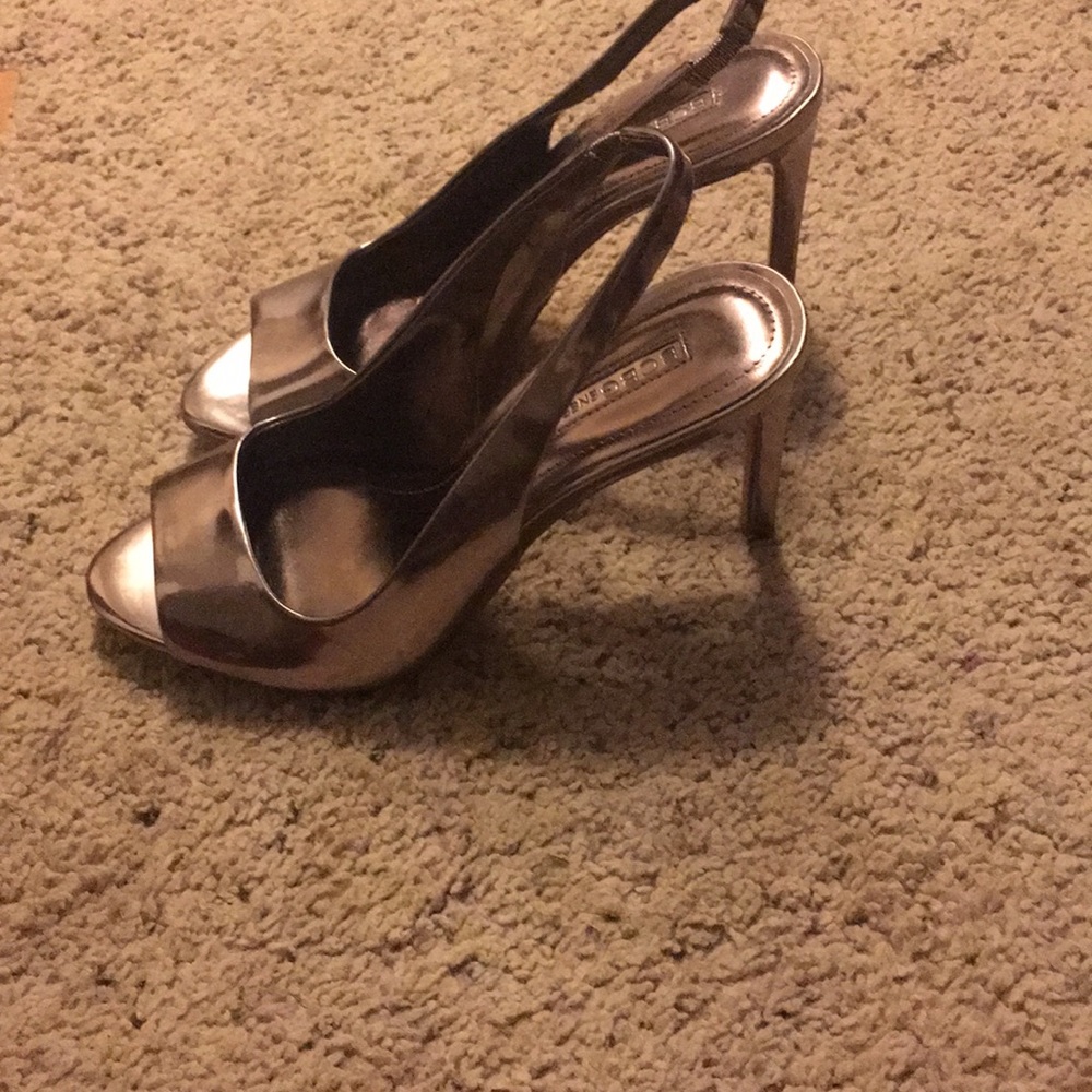 Heels - Picture 3 of 4